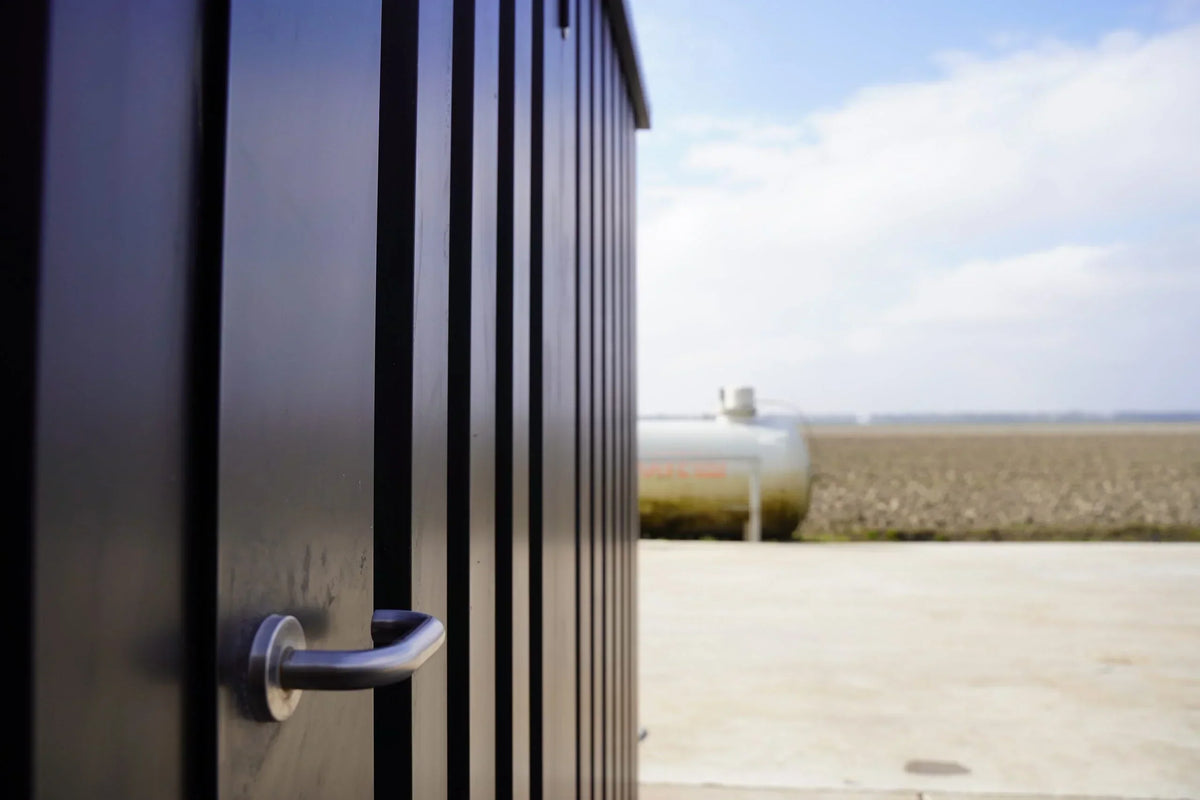 Contenedor de almacenamiento de 5 x 2 metros – con puerta doble