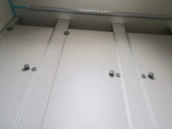 Remolque WC con doble WC 6x2,40 metros.